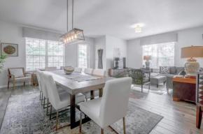 Stunning Vista Cay Lakeview Paradise Next to Pool Near theme Parks and walk to the Convention Center